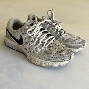 Nike Women's Air Zoom Vomero Grey Running Tennis Shoes